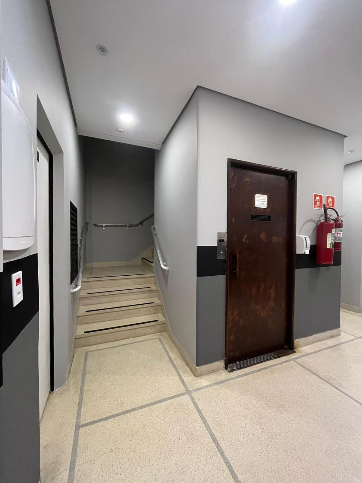 Hotel Neon - Proximo A 25 De Marco, Bom Retiro E Bras, A 2Min Do Mirante Sampa Sky E Pista De Skate Anhangabau São Paulo Zewnętrze zdjęcie